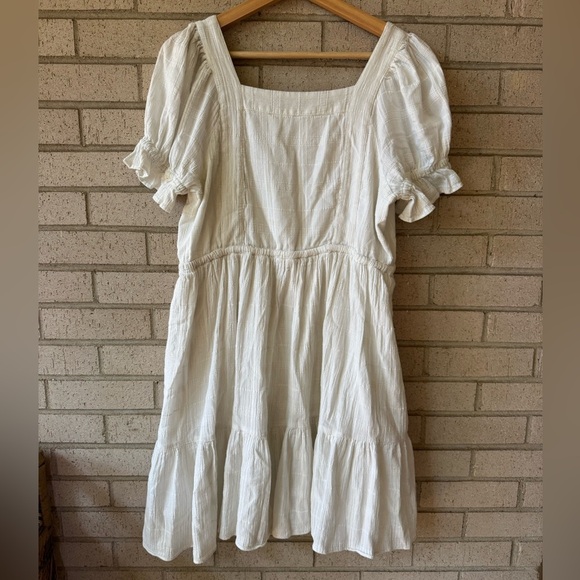 Madewell Puff Sleeve Drawstring Cream Textured Button-Front Top | Medium - Picture 9 of 10